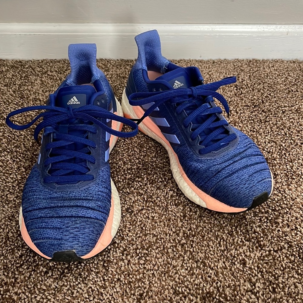 ADIDAS TENNIS SHOES